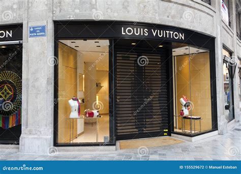 louis vuitton espagne|louis vuitton spain locations.